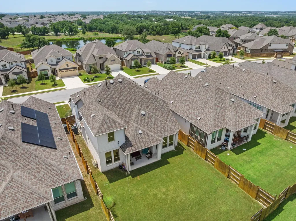 1921 Sir Nathaniel Lane Leander TX 78641