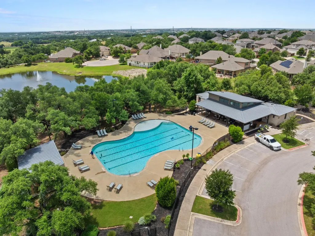 1921 Sir Nathaniel Lane Leander TX 78641