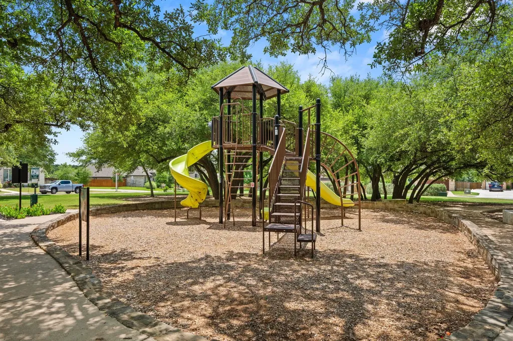 1921 Sir Nathaniel Lane Leander TX 78641