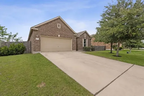 1004 Grand Teton Trail Taylor TX 76574