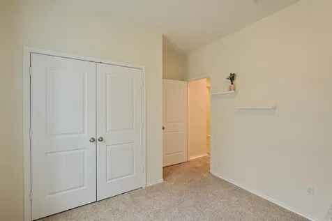 1004 Grand Teton Trail Taylor TX 76574