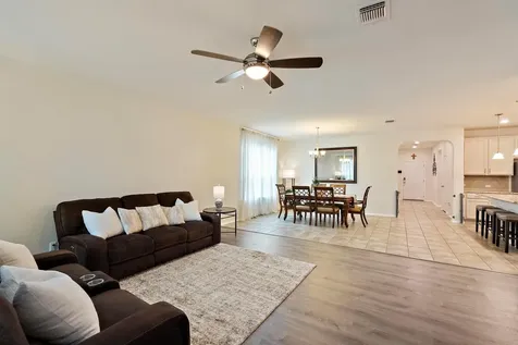 1004 Grand Teton Trail Taylor TX 76574