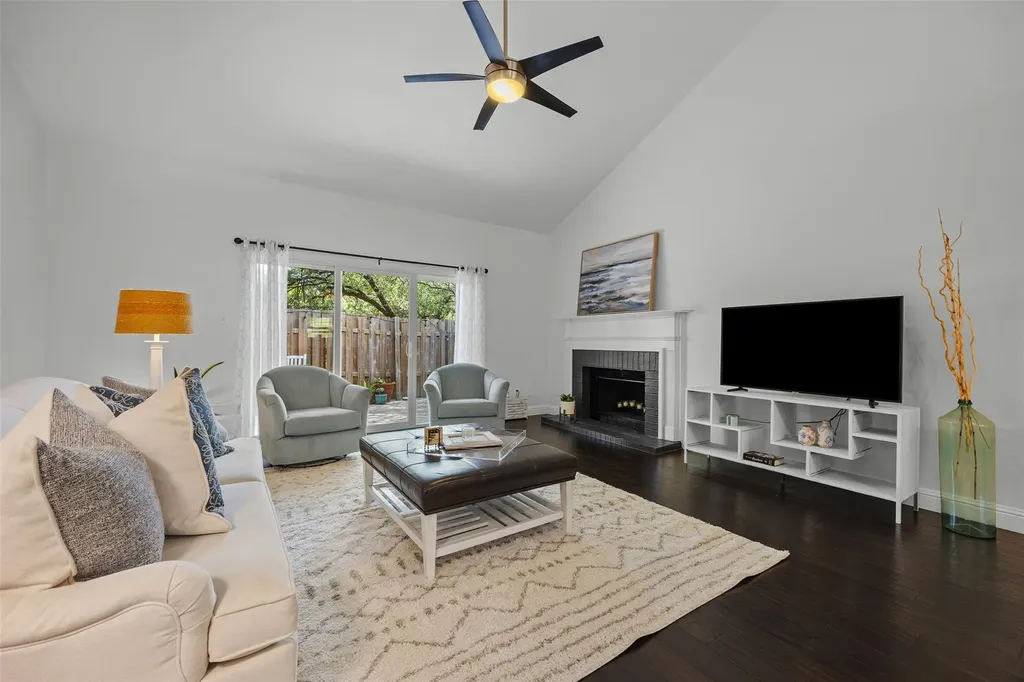 3870 Williamsburg Circle Austin TX 78731