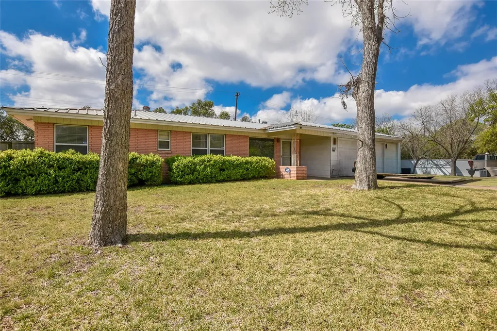3317 Bosque Lane Austin TX 78754