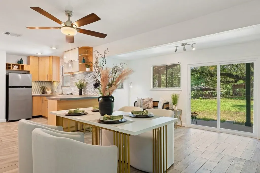4904 Enchanted Lane Austin TX 78745
