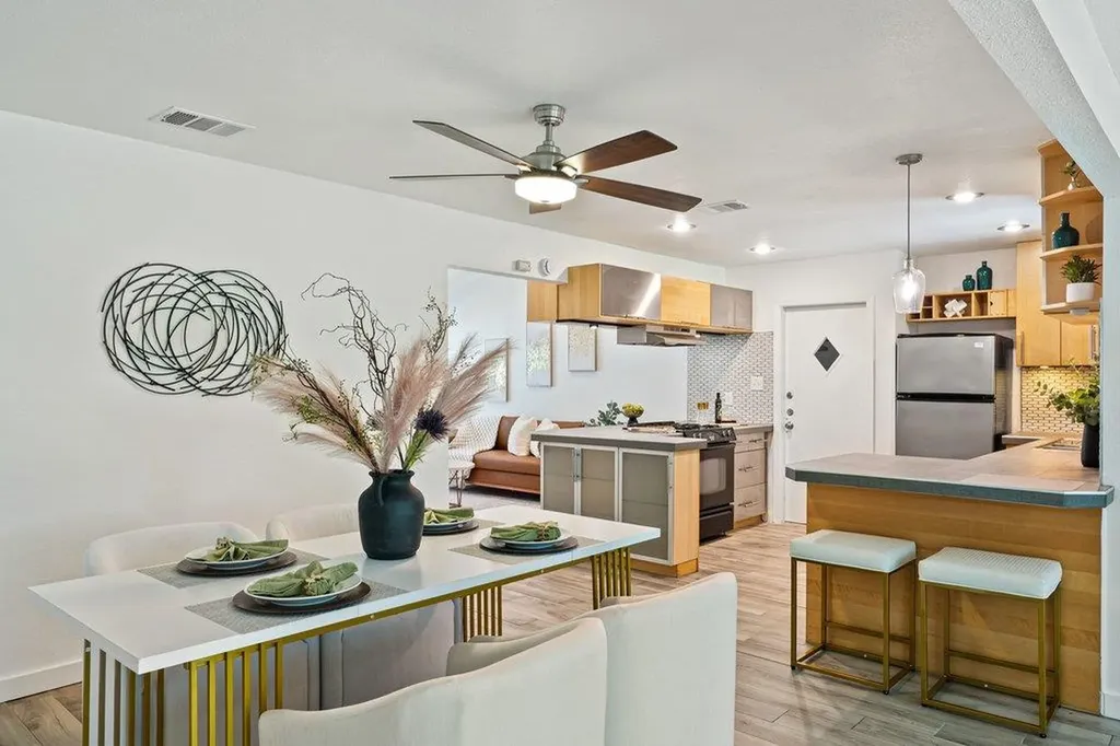 4904 Enchanted Lane Austin TX 78745