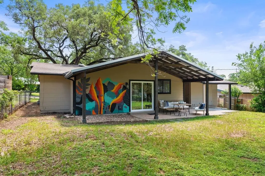 4904 Enchanted Lane Austin TX 78745