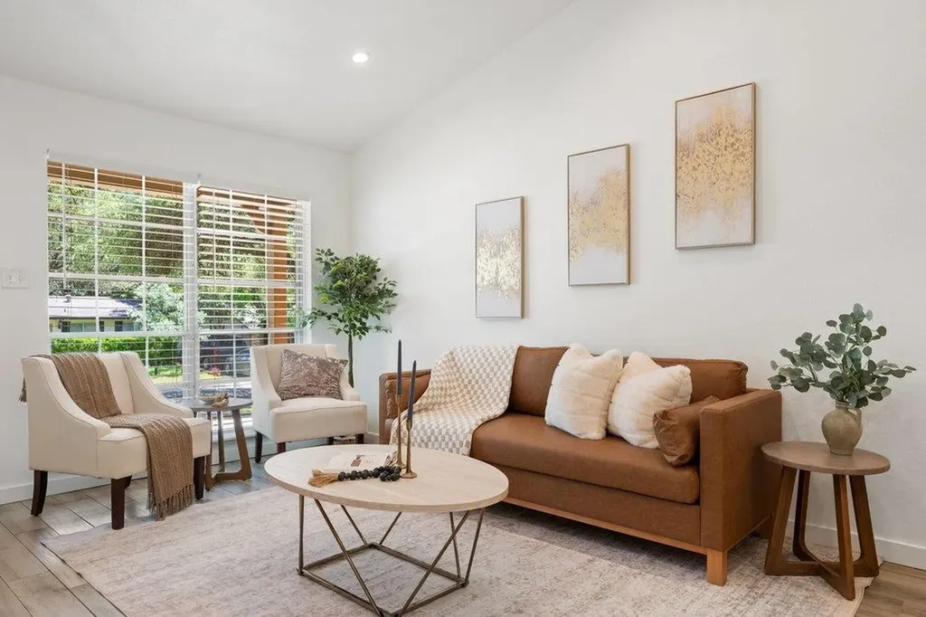 4904 Enchanted Lane Austin TX 78745