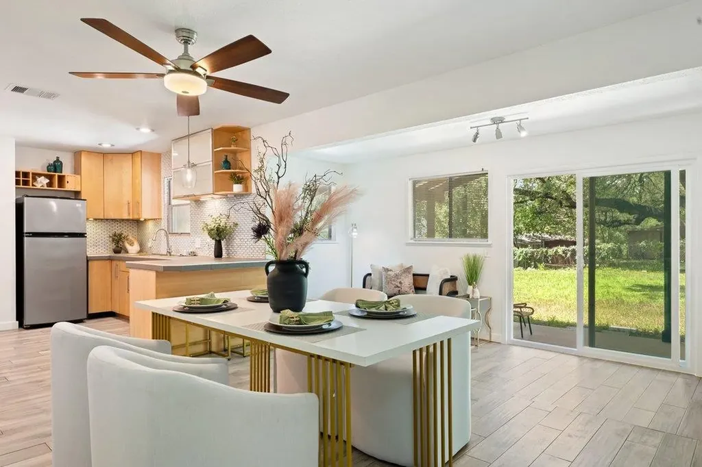 4904 Enchanted Lane Austin TX 78745