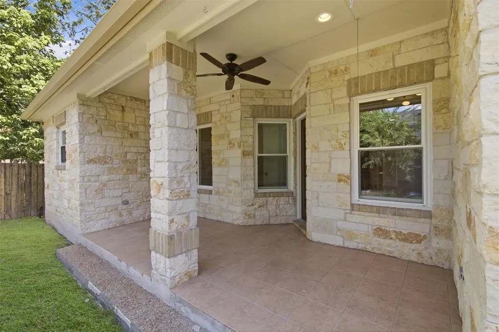 2806 Prado Street Austin TX 78702