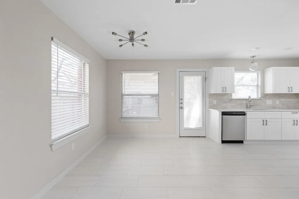 11116 Jim Thorpe Lane Austin TX 78748