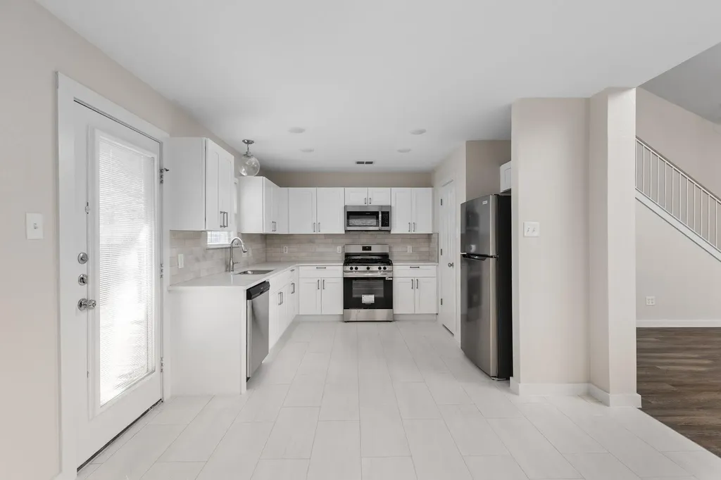 11116 Jim Thorpe Lane Austin TX 78748