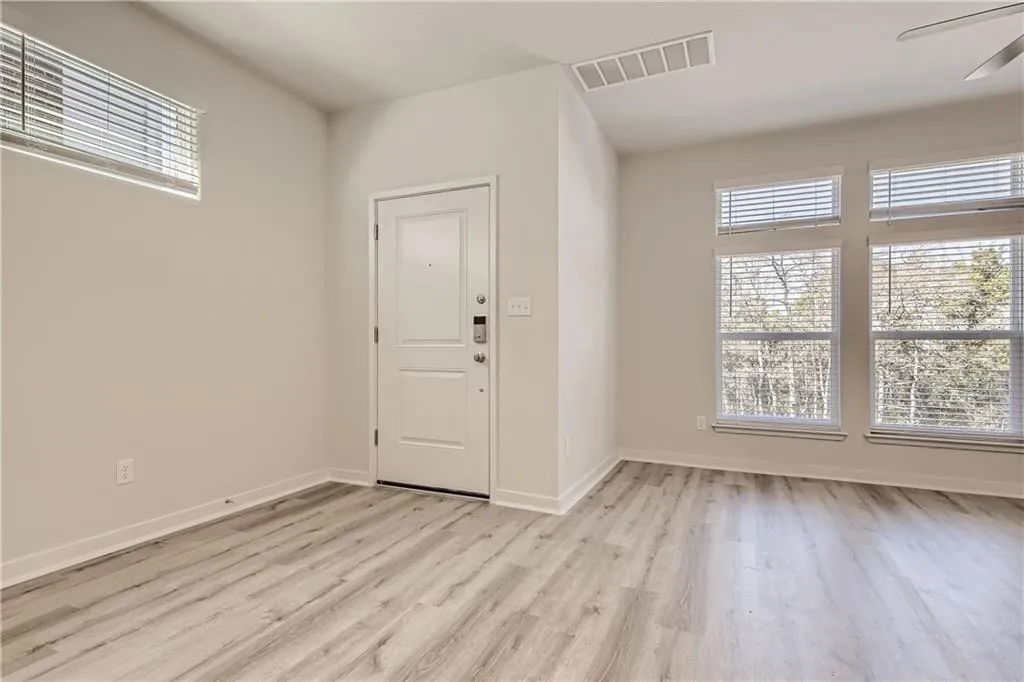 605 W South Street Leander TX 78641