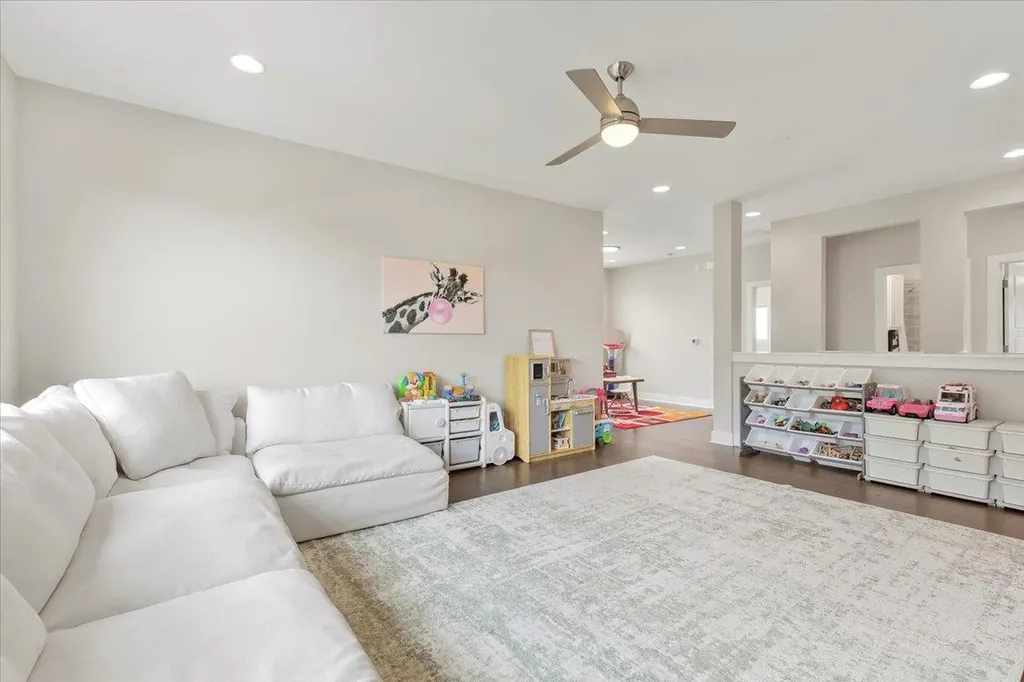 12801 Veronese Drive Austin TX 78739
