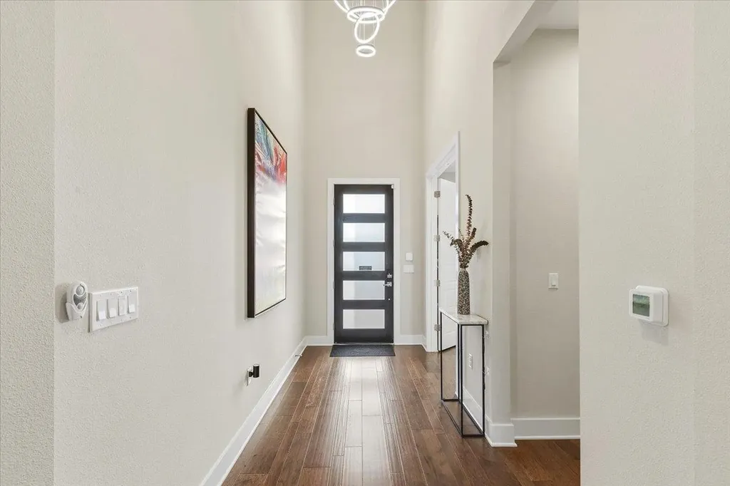 12801 Veronese Drive Austin TX 78739