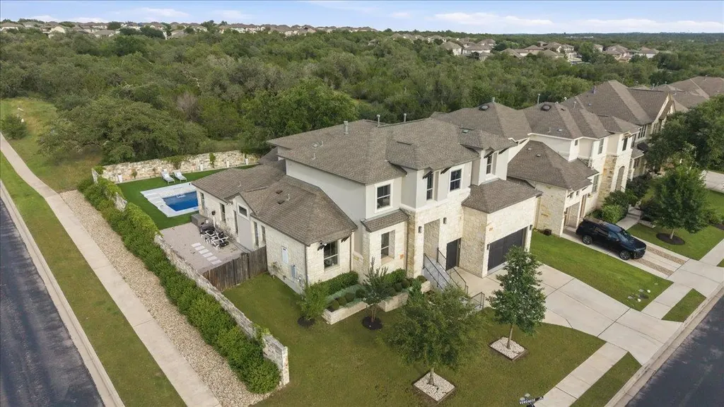 12801 Veronese Drive Austin TX 78739