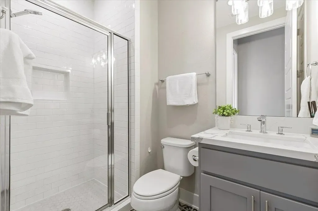 12801 Veronese Drive Austin TX 78739
