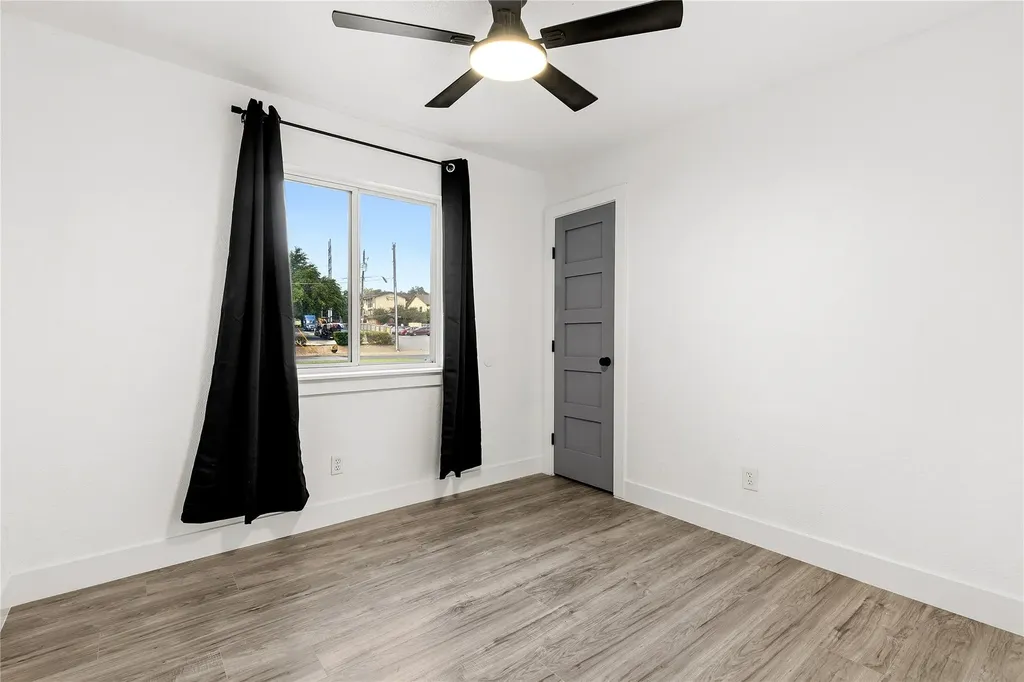 6607 Starstreak Drive Austin TX 78745