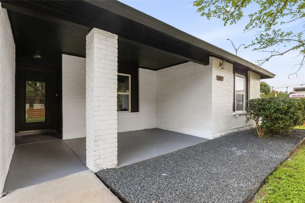 6607 Starstreak Drive Austin TX 78745