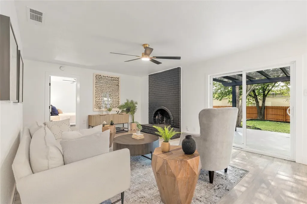 6607 Starstreak Drive Austin TX 78745