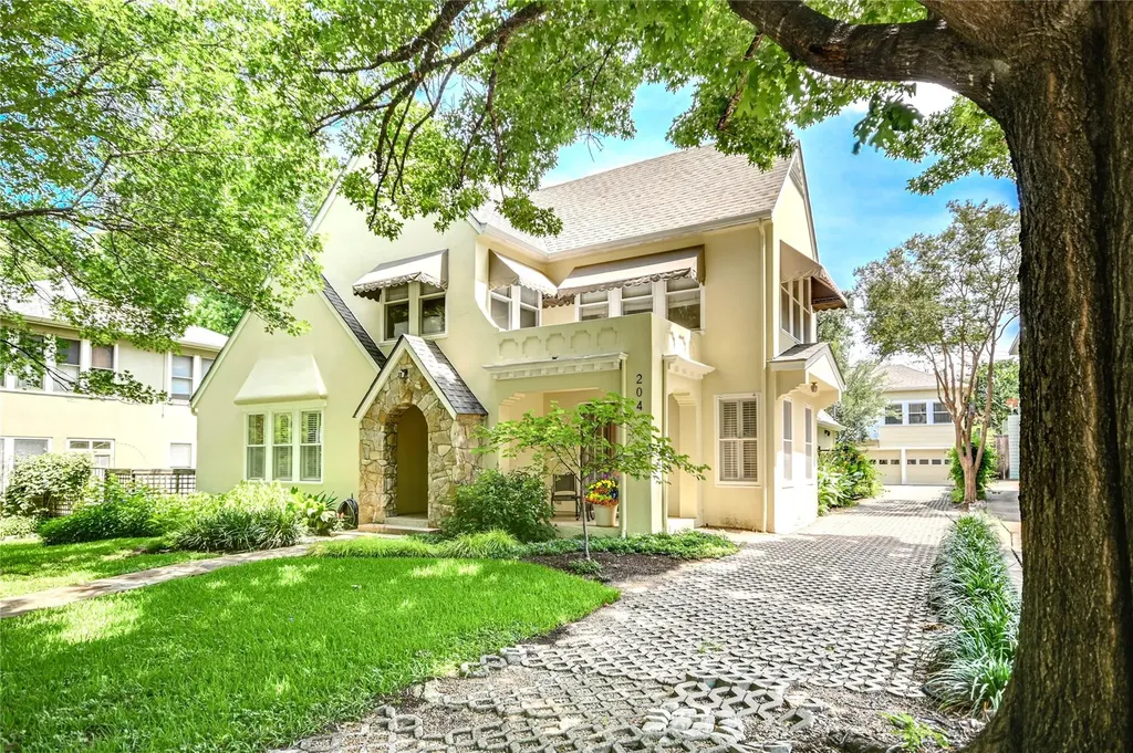 204 W 32nd Street Austin TX 78705