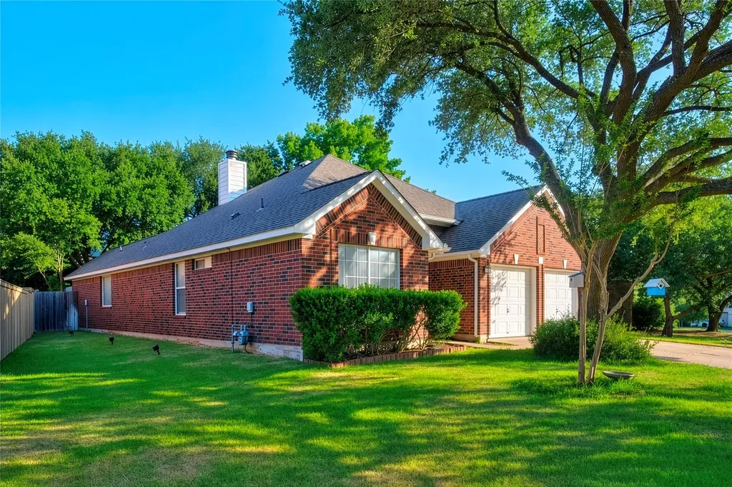 8248 Montoya Circle Austin TX 78717