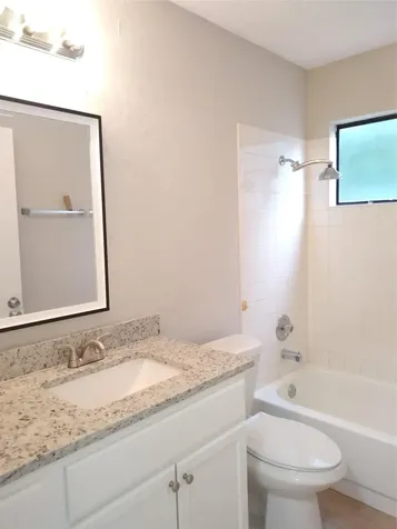 1813 Laurel Path Round Rock TX 78664