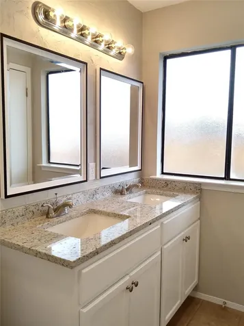 1813 Laurel Path Round Rock TX 78664
