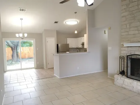 1813 Laurel Path Round Rock TX 78664