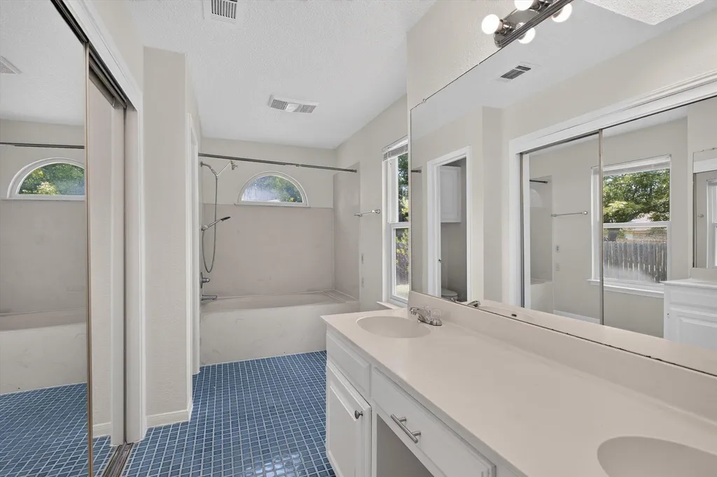 2118 Elder Place Round Rock TX 78664