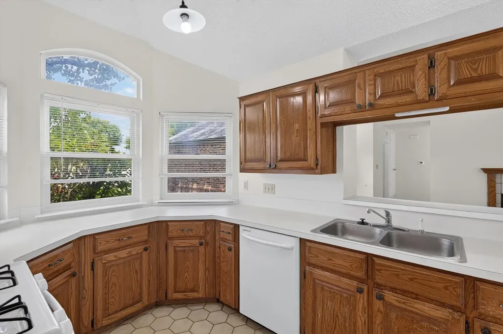 2118 Elder Place Round Rock TX 78664
