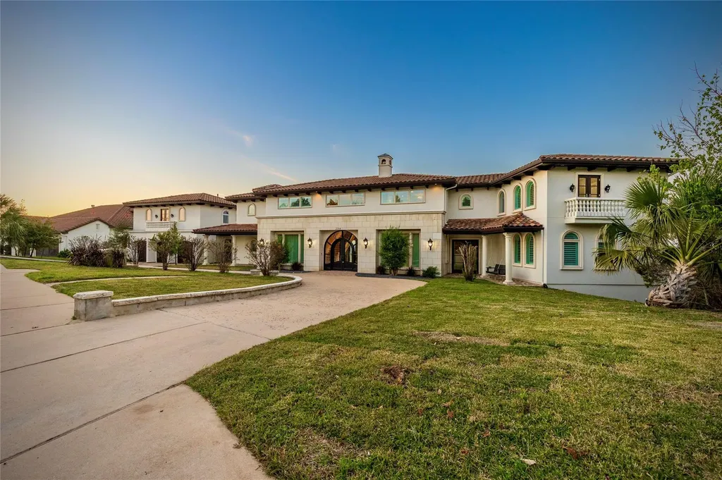 2204 Canonero Drive Austin TX 78746