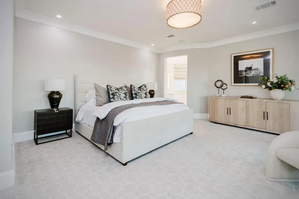 2204 Canonero Drive Austin TX 78746