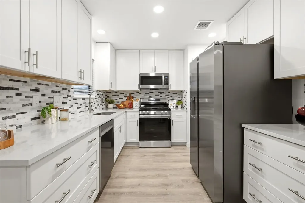 12906 Quinn Trail Austin TX 78727