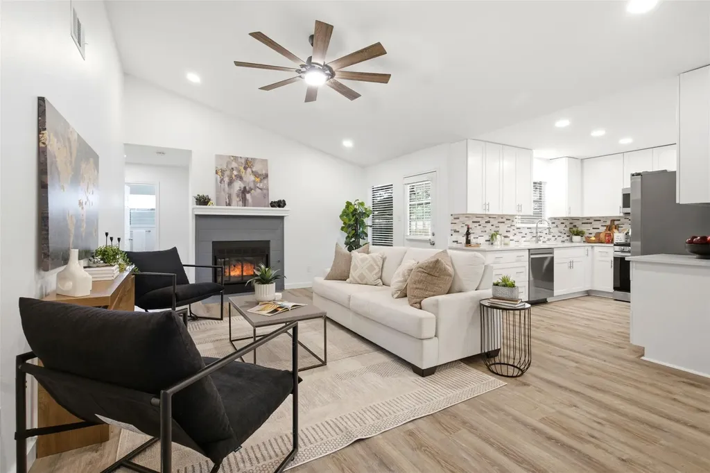 12906 Quinn Trail Austin TX 78727