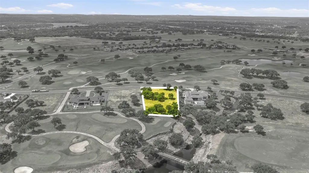 25316 Cliff Crossing Spicewood TX 78669
