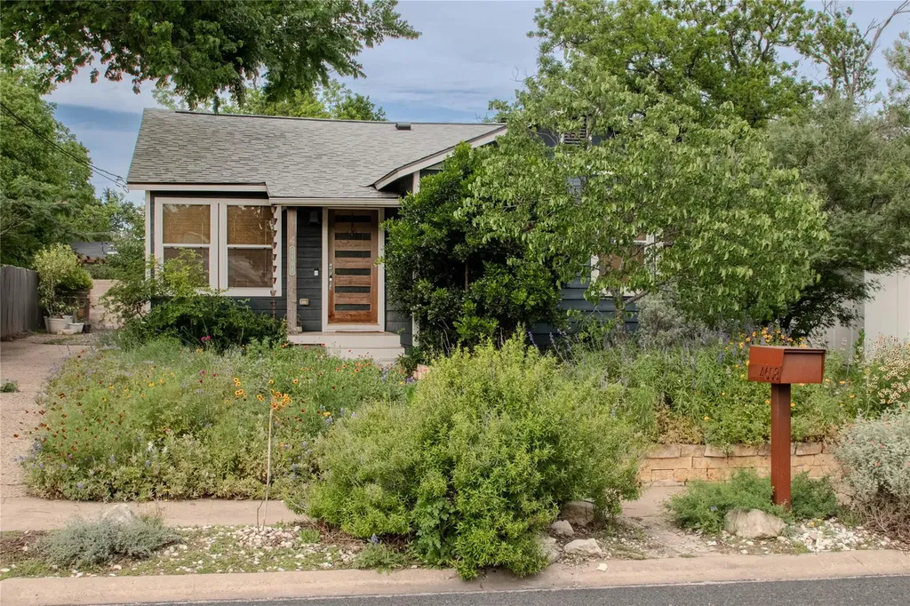 4608 Wally Avenue Austin TX 78721