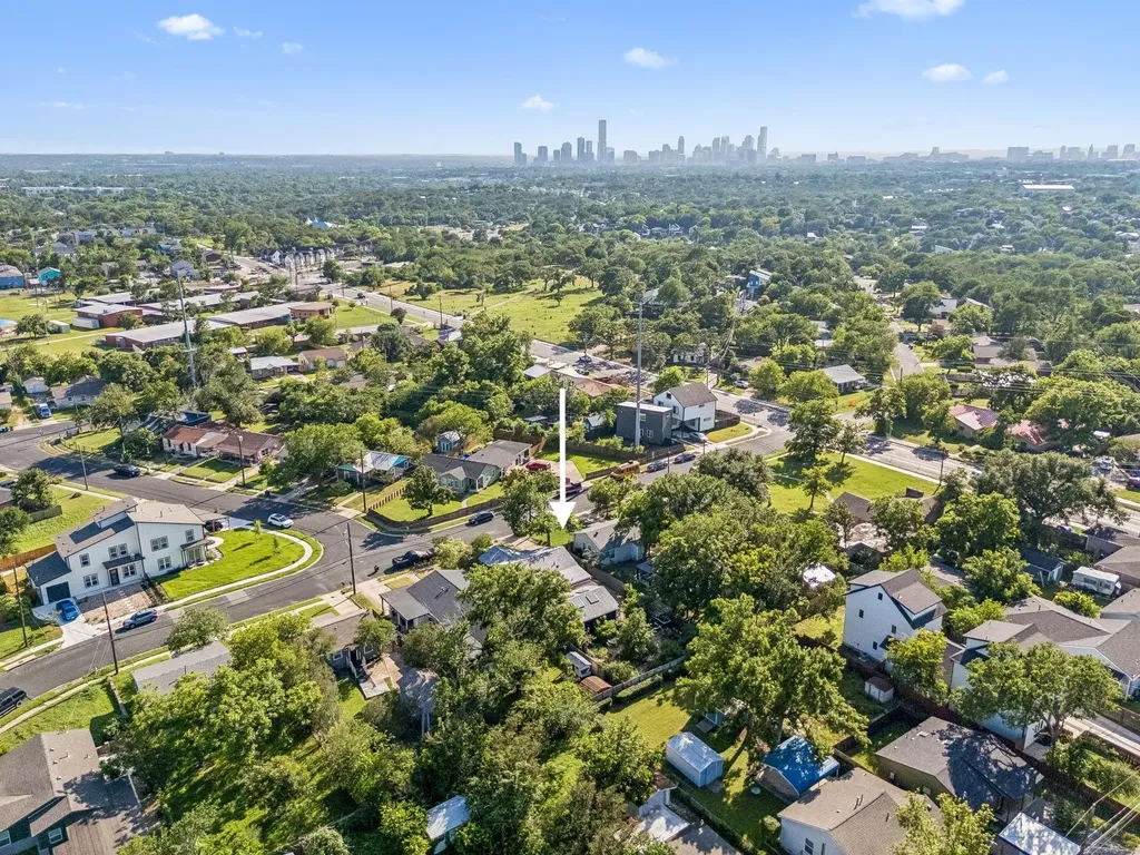4608 Wally Avenue Austin TX 78721