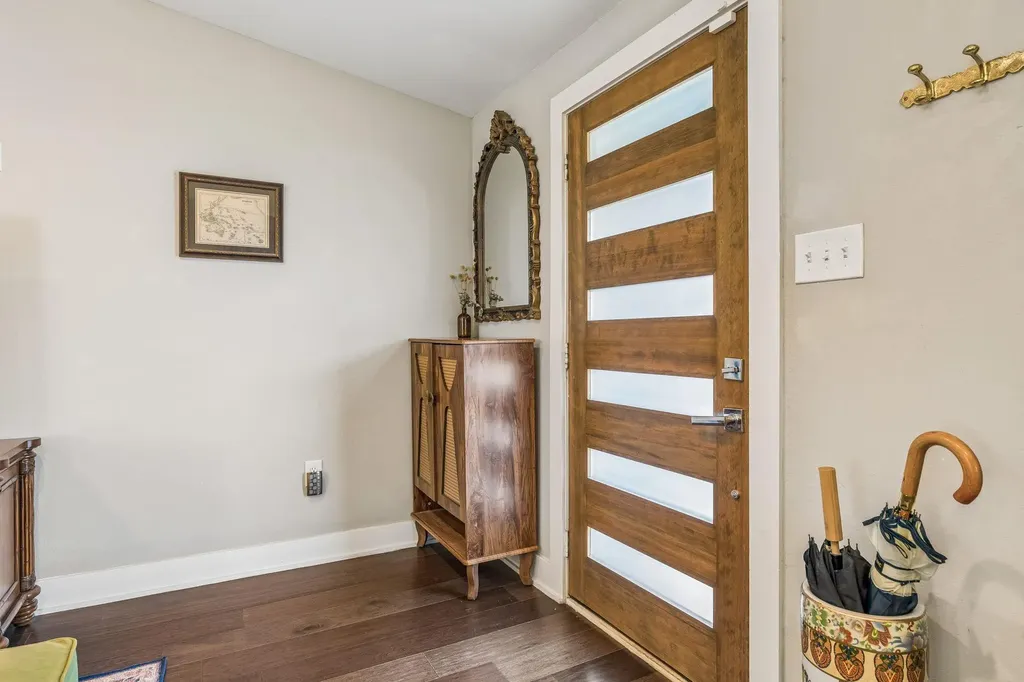 4608 Wally Avenue Austin TX 78721