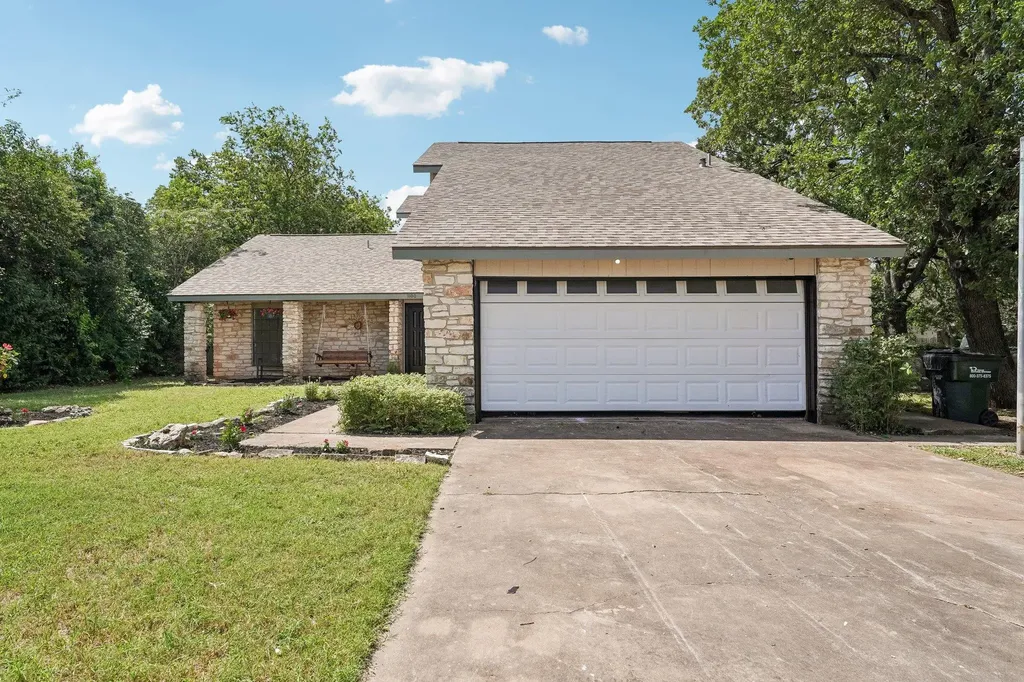 1100 River Bend Drive Georgetown TX 78628