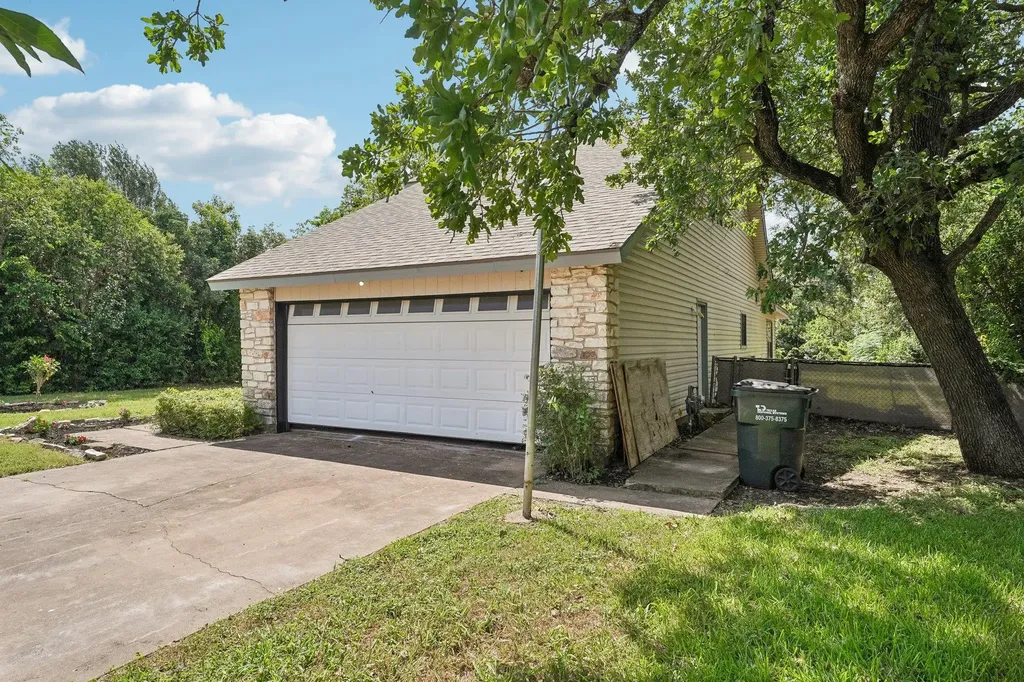 1100 River Bend Drive Georgetown TX 78628