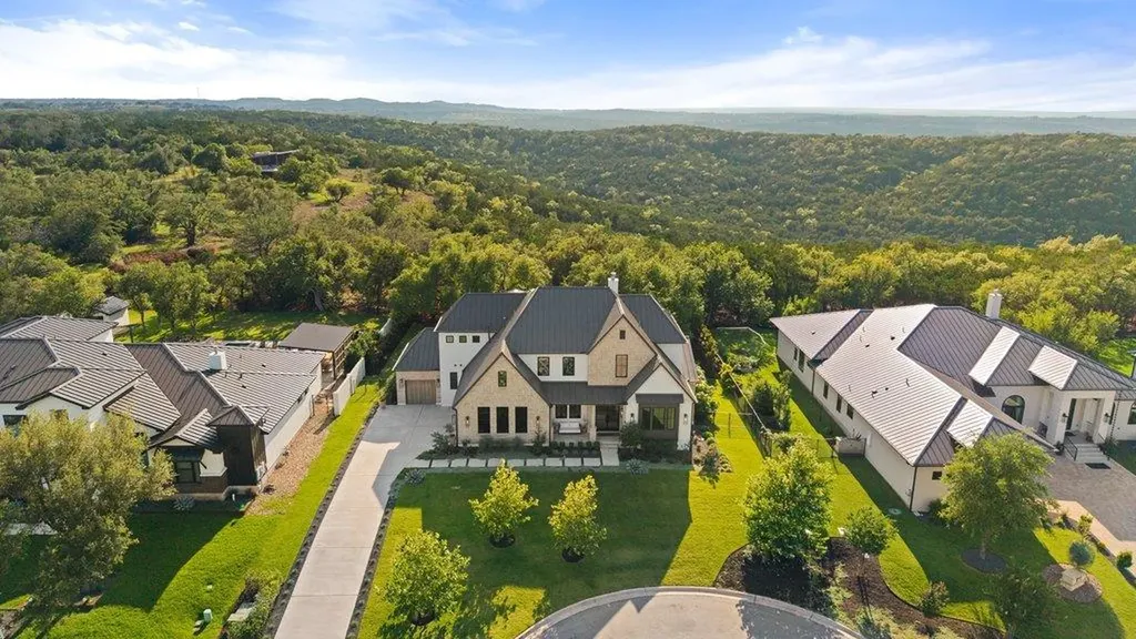 7516 Davenport Divide Road Austin TX 78738