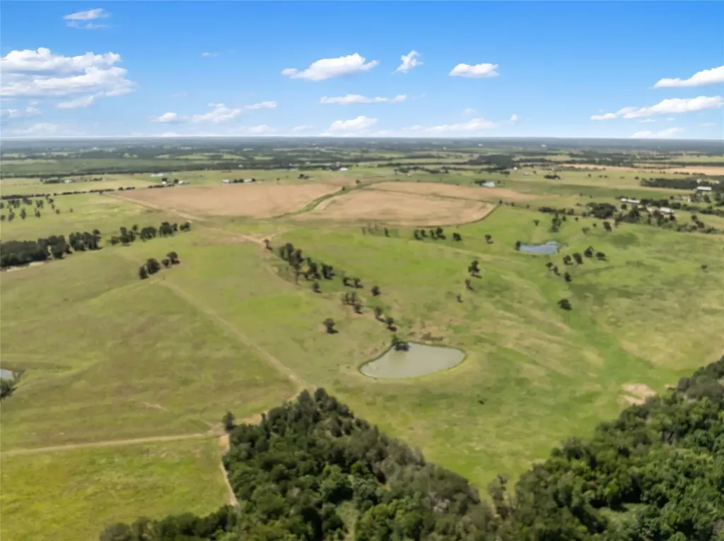 12500 County Line Road Elgin TX 78621