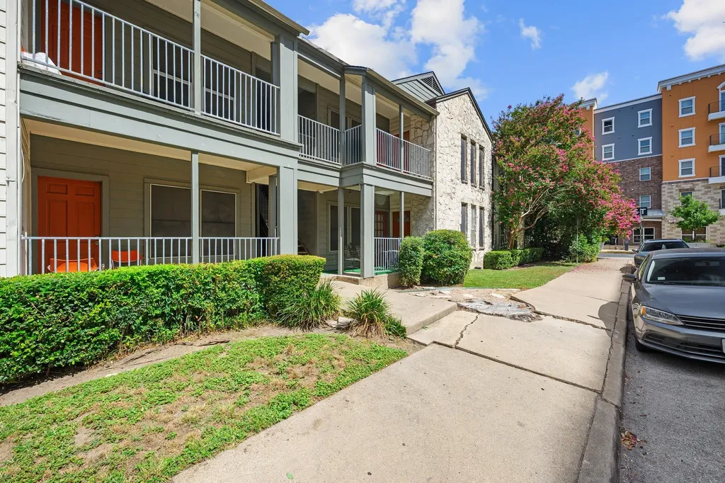 2529 Rio Grande Street Austin TX 78705