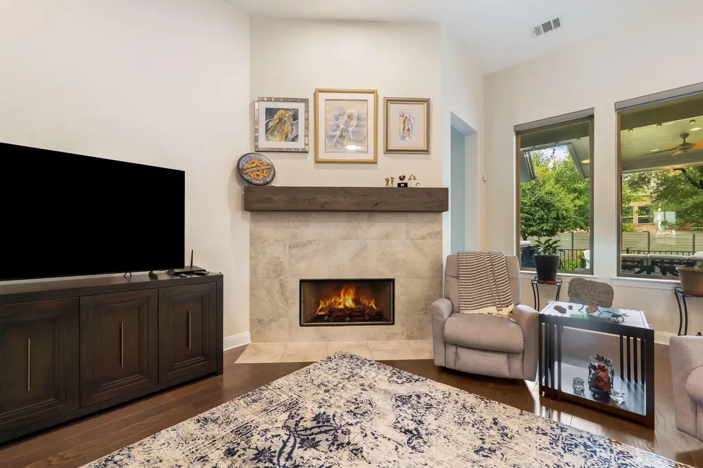 1009 Legacy Crossing Georgetown TX 78628