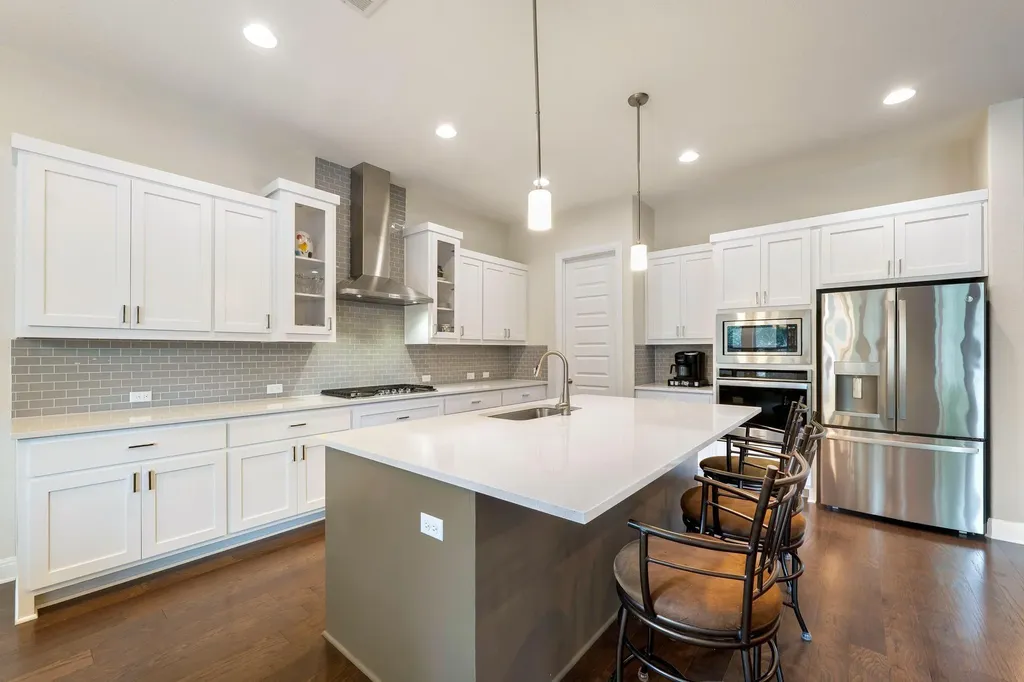 1009 Legacy Crossing Georgetown TX 78628