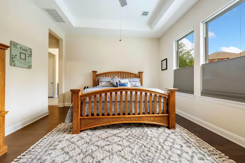 1009 Legacy Crossing Georgetown TX 78628