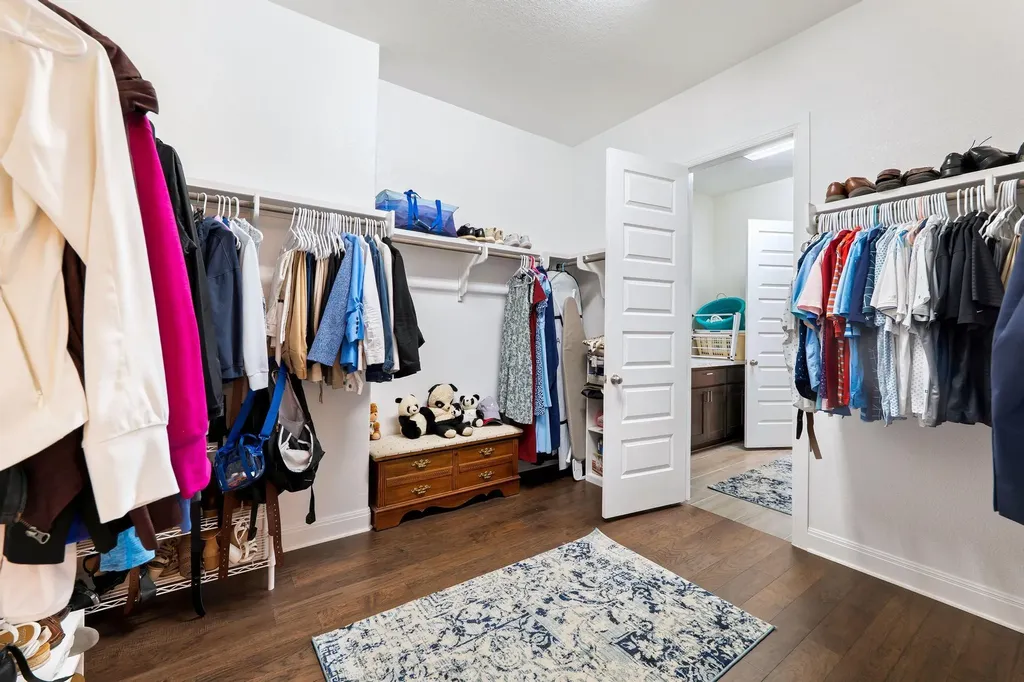 1009 Legacy Crossing Georgetown TX 78628