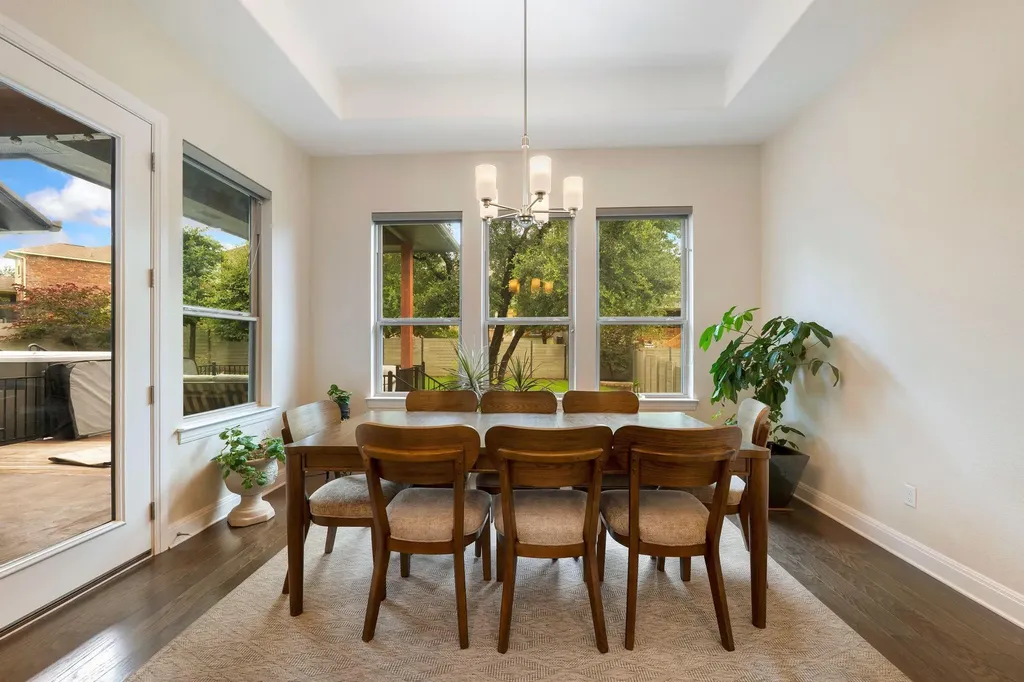 1009 Legacy Crossing Georgetown TX 78628