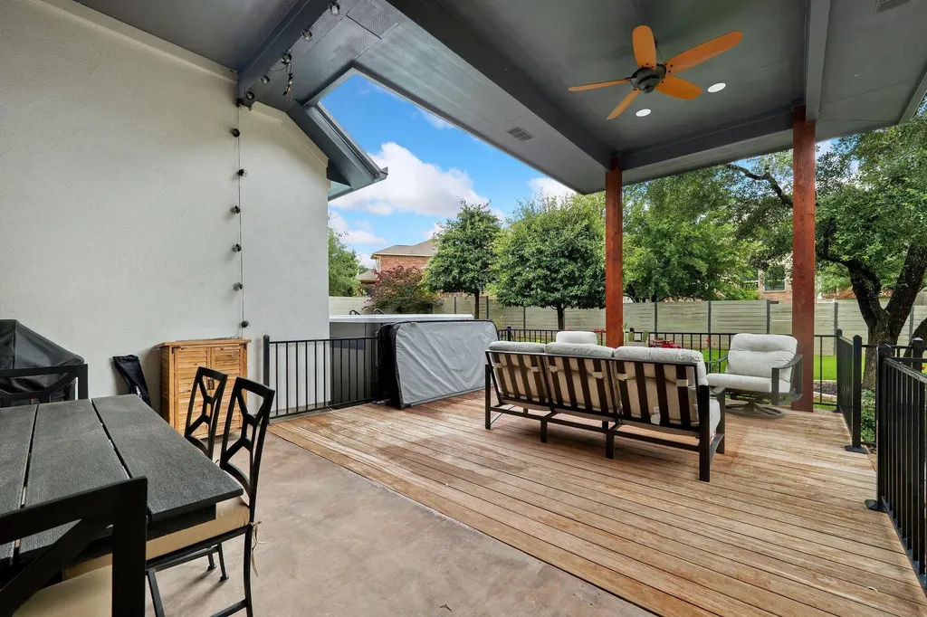 1009 Legacy Crossing Georgetown TX 78628